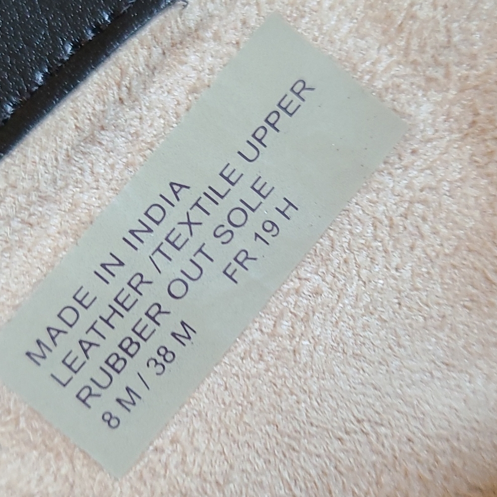 Michael Kors Roding Boots. A-7 - Picture 7 of 7